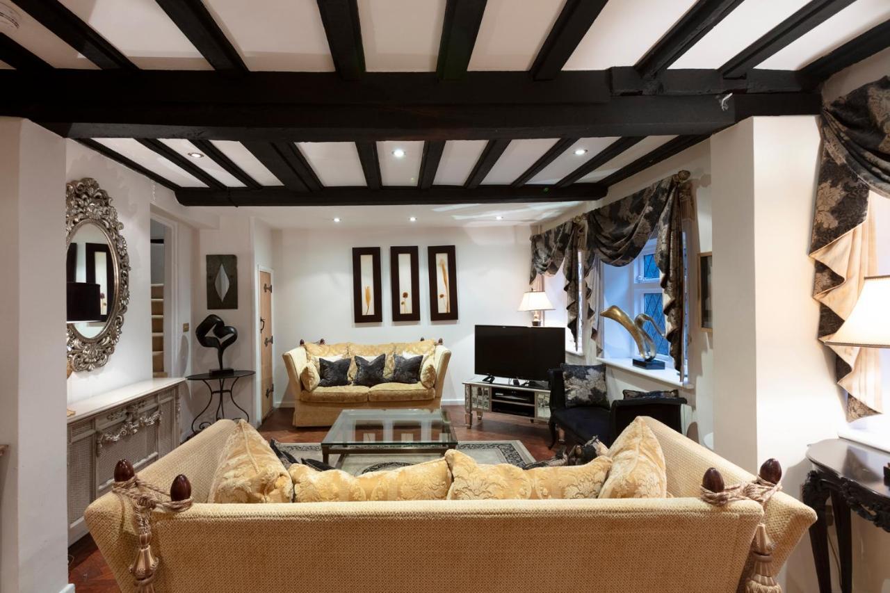 Вилла Luxury Eton House, 5 Minute Walk To Windsor Castle Экстерьер фото