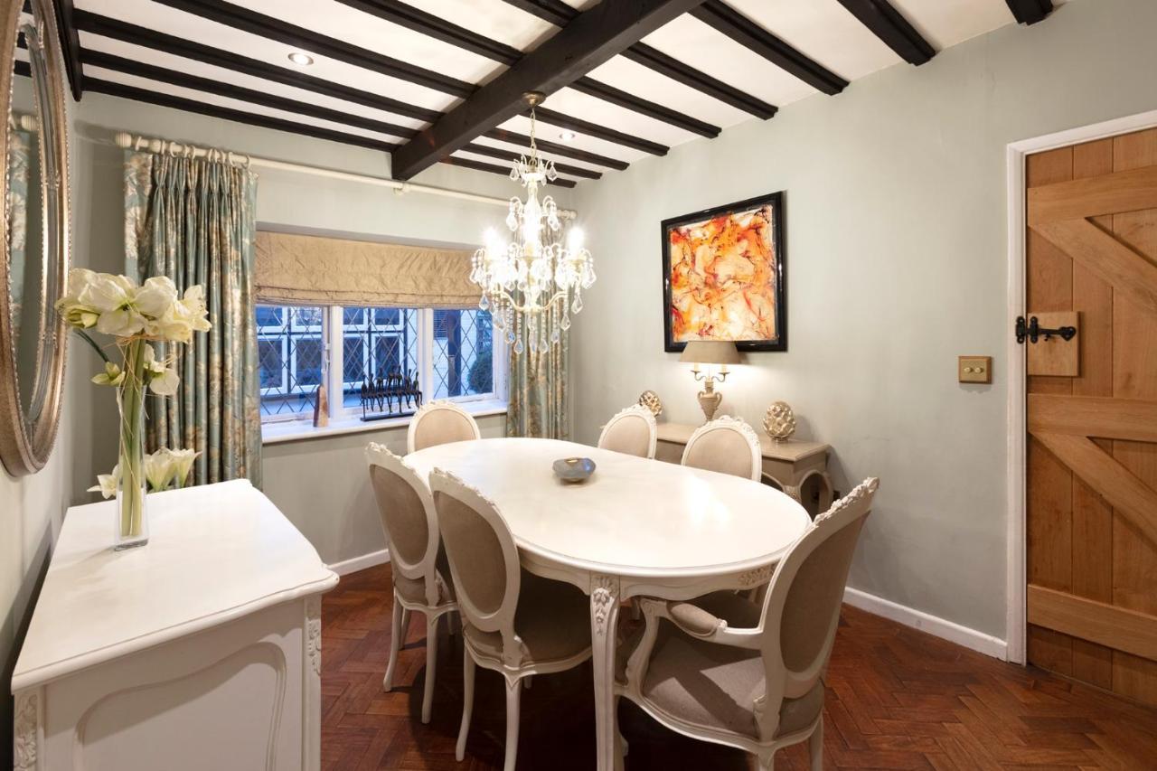 Вилла Luxury Eton House, 5 Minute Walk To Windsor Castle Экстерьер фото